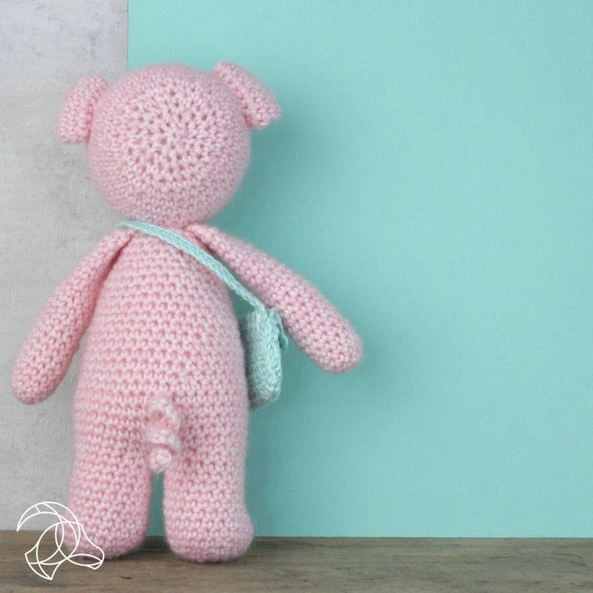 Betty Pig - DIY Crochet Kit  - Handicraft USA