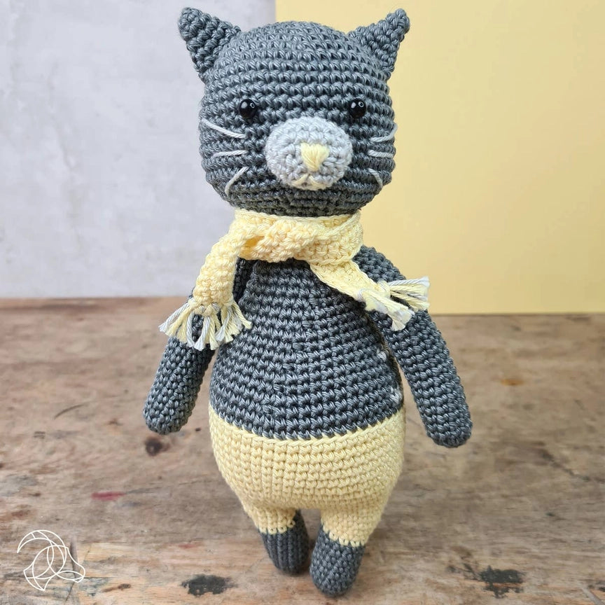 Polly Cat - DIY Crochet Kit  - Handicraft USA