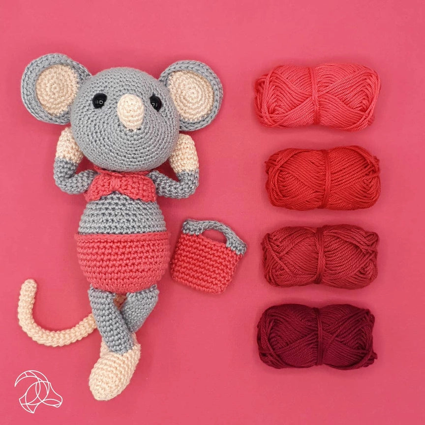 Daisy Mouse - DIY Crochet Kit  - Hardicraft USA