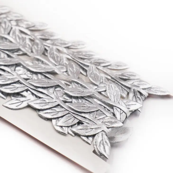 Silver Vine Garland Ribbon 6.5 feet