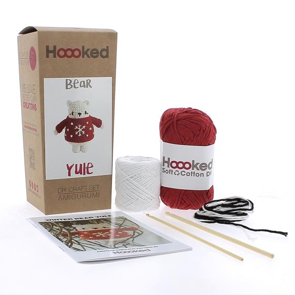 Amigurumi Crochet DIY Kit - Winter Bear Yule - Hooked