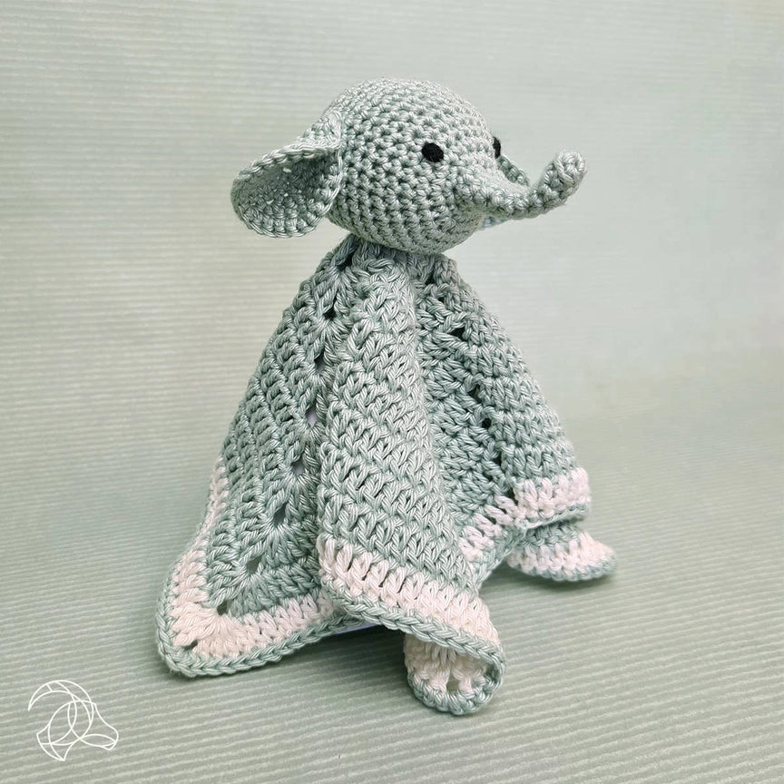 Elephant Cuddle Cloth - DIY Crochet Kit  - Hardicraft USA